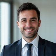 Retrato de un especialista en compliance laboral de IberisCrest